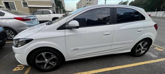 CHEVROLET ONIX 1.4 MPFI LTZ 8V FLEX 4P MANUAL